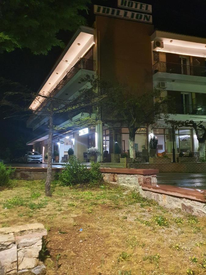 Idillion Hotel Vília Exterior foto