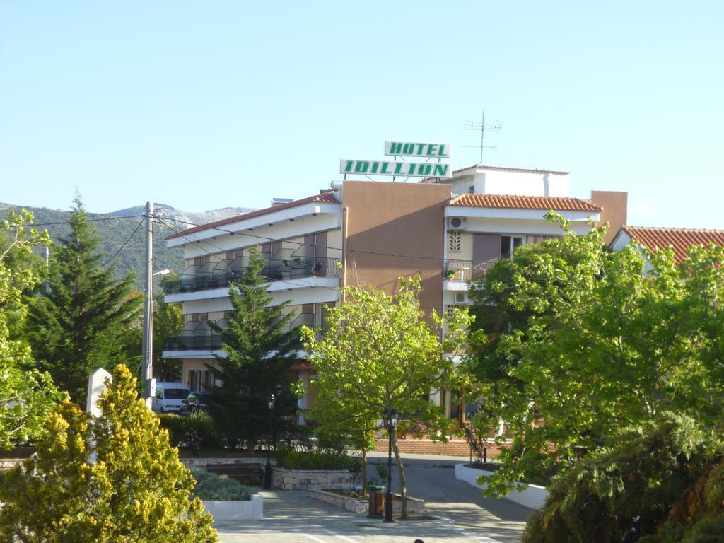 Idillion Hotel Vília Exterior foto